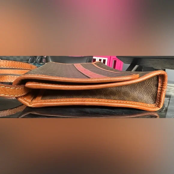 CELINE Vintage Bag. - Picture 9 of 10